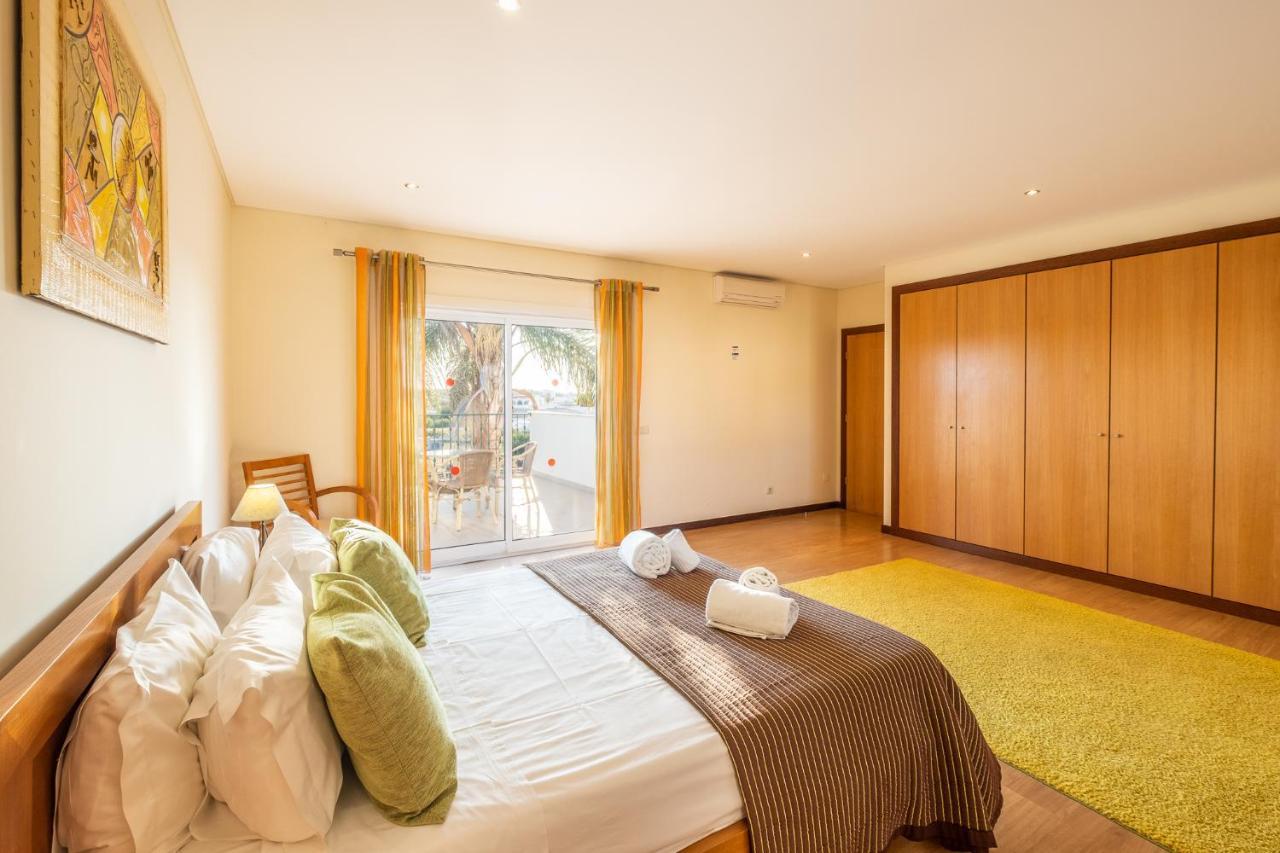 Villa Cordeiro - Heated Pool - Free Wi-Fi - Air Con Гия Екстериор снимка