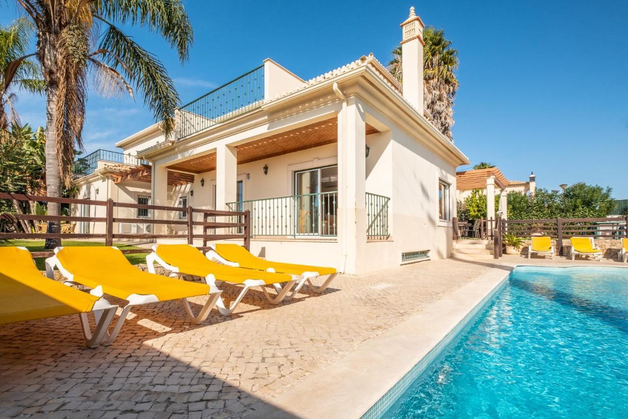 Villa Cordeiro - Heated Pool - Free Wi-Fi - Air Con Гия Екстериор снимка